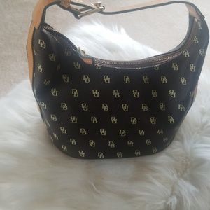 Dooney & Bourke bag